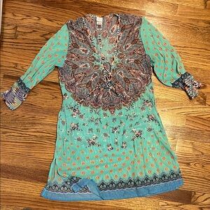 Multicolor Patterned breezy beach coverup